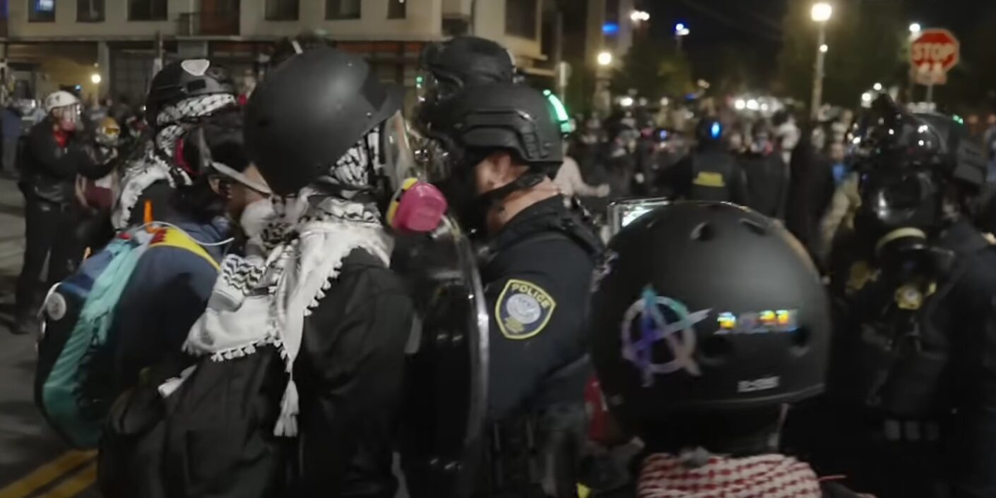 Radical Left Portland Official Advises Using Burner Phones, Encrypted Apps to Evade ICE.